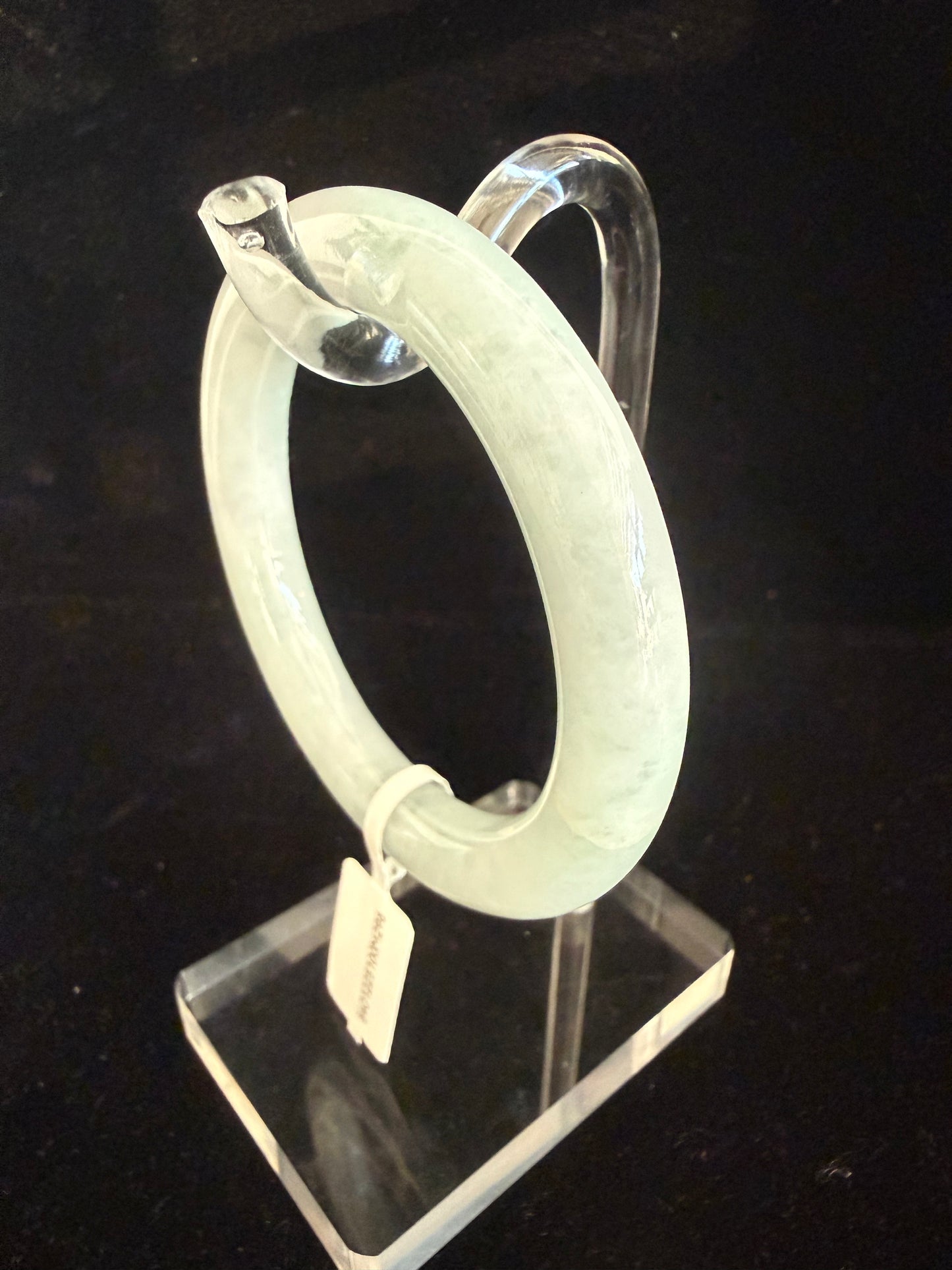 296. Traditional round green Jade bangle