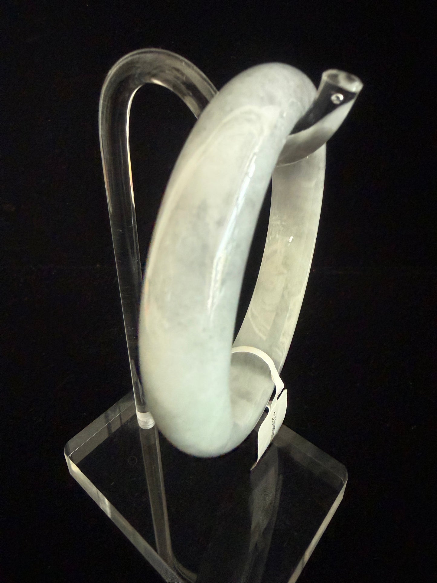 374. Beautiful grey tone Jade bangle
