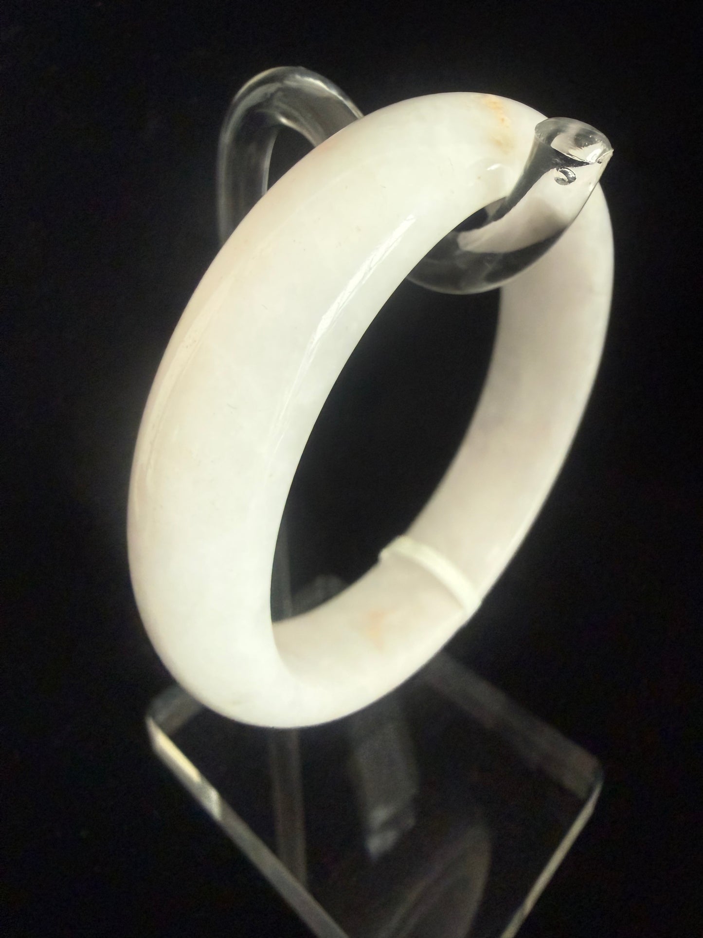 309. Milky light pink based Jade bangle