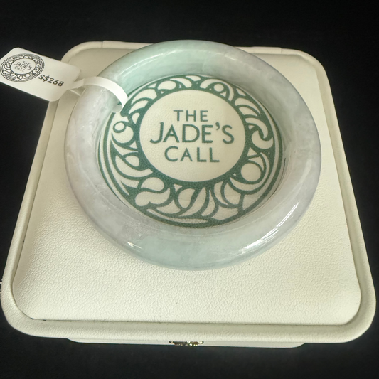 311. Lavender and green Jade bangle