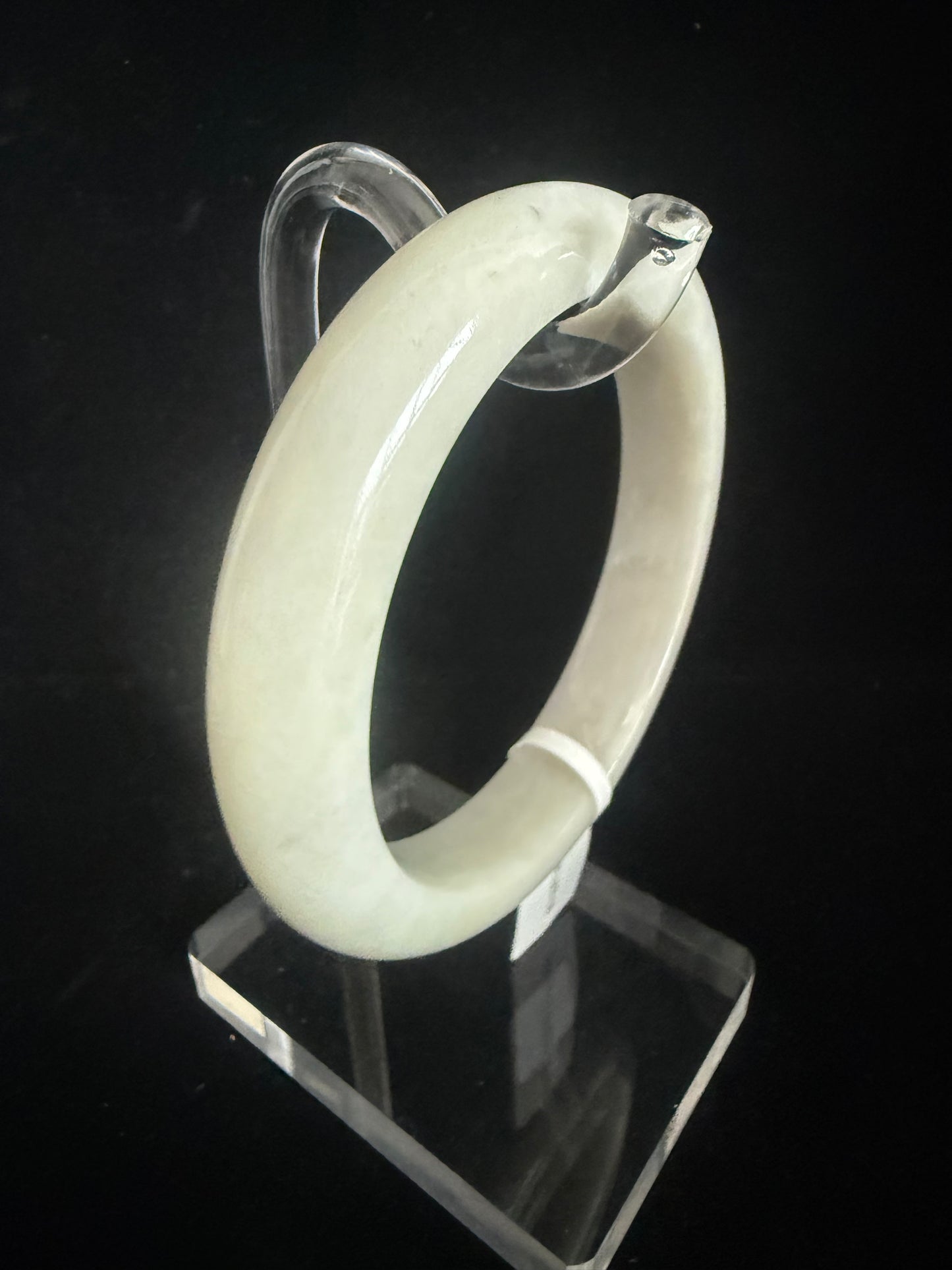 312. Whitish yellow green base Jade bangle