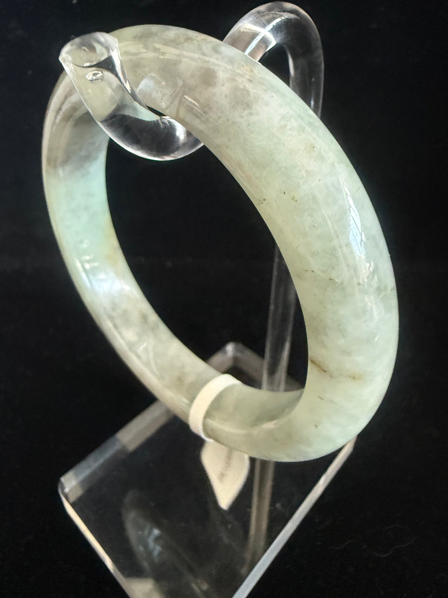 313. Grey & Yellow-Green Jade Bangle with Soft Natural Pattern
