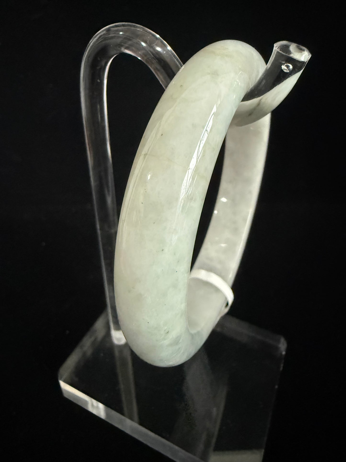 337. Greyish white Jade Bangle