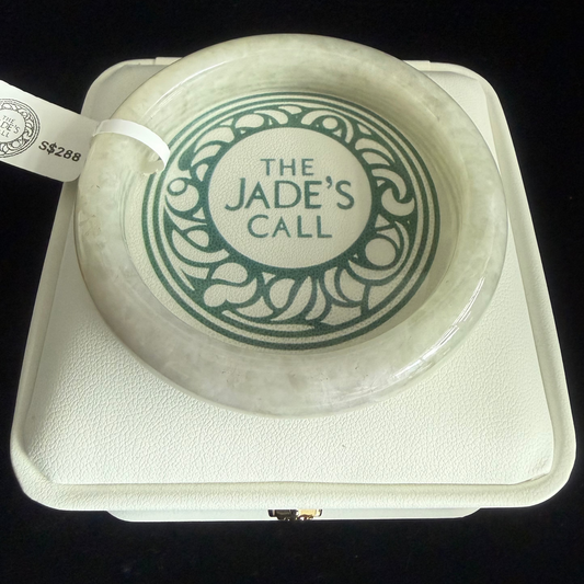 277. Glossy Stewed Pear color jade bangle