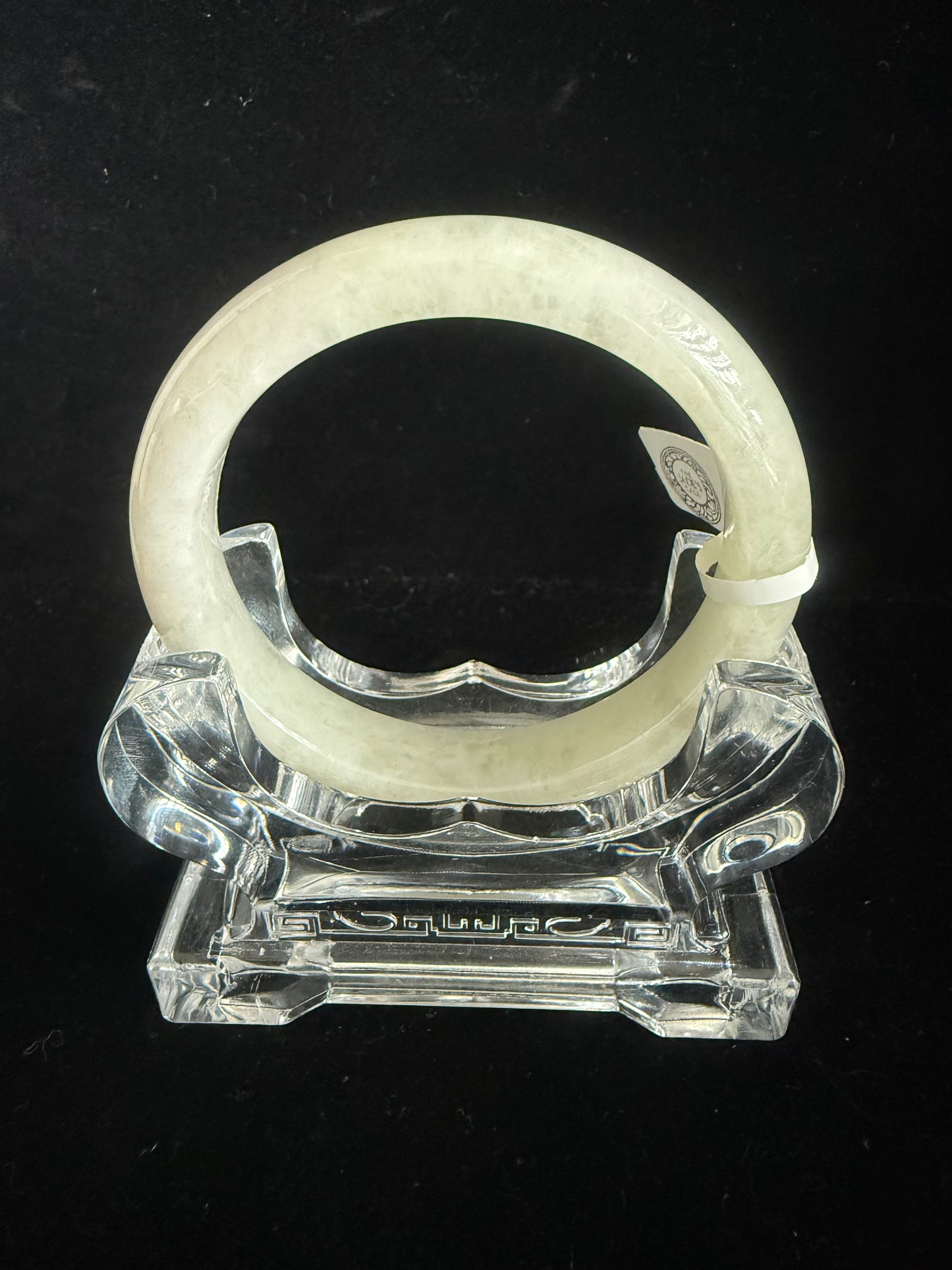 277. Glossy Stewed Pear color jade bangle