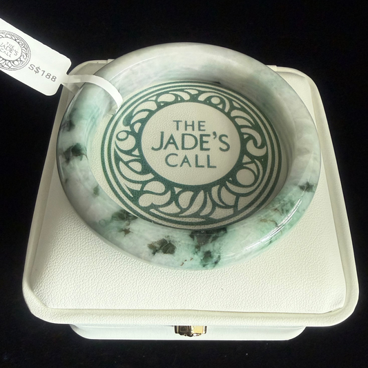 276. Dark green 'flower' print Jade bangle