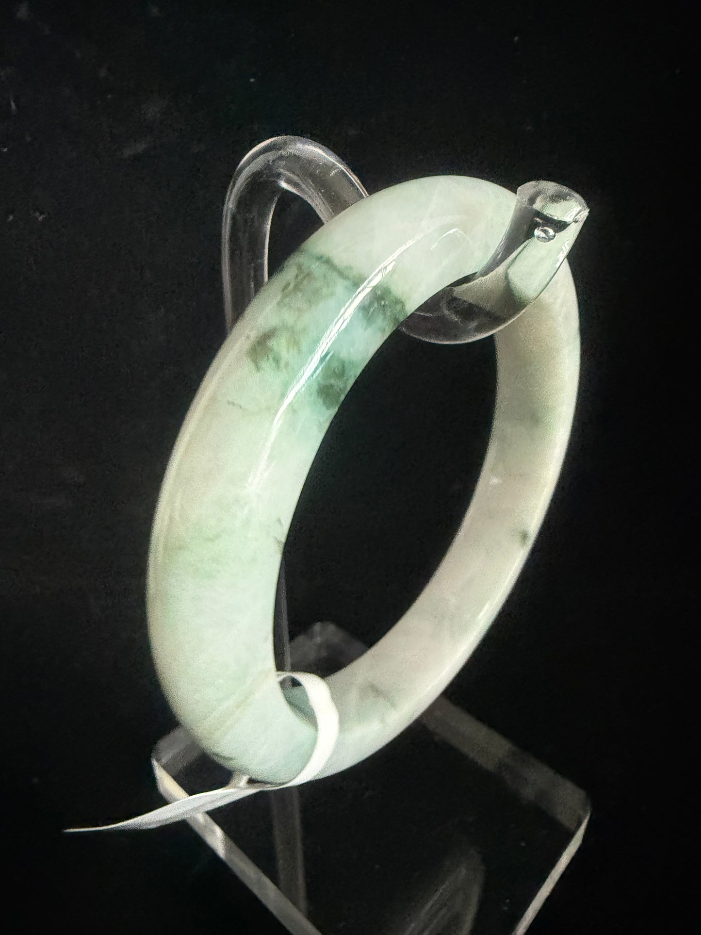 276. Dark green 'flower' print Jade bangle