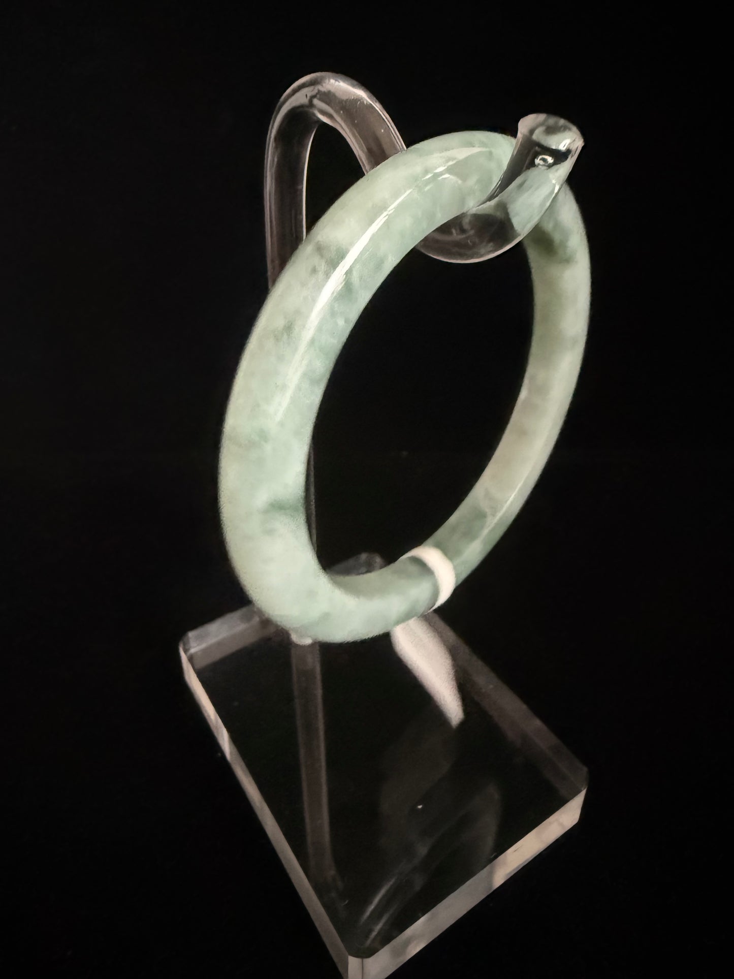 352.  Slim Green flower print Jade bangle
