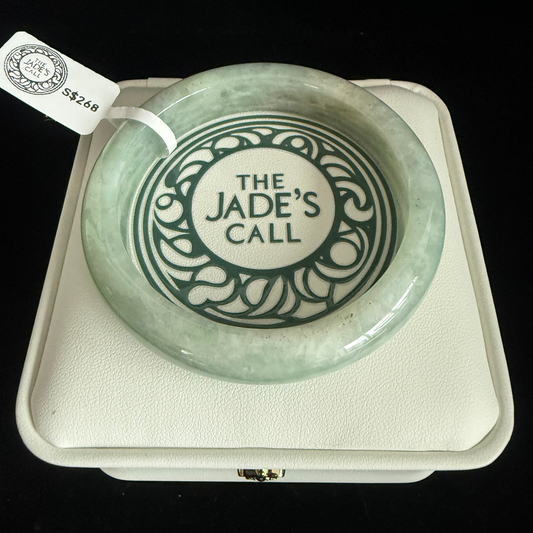357. Happy light green Jade bangle