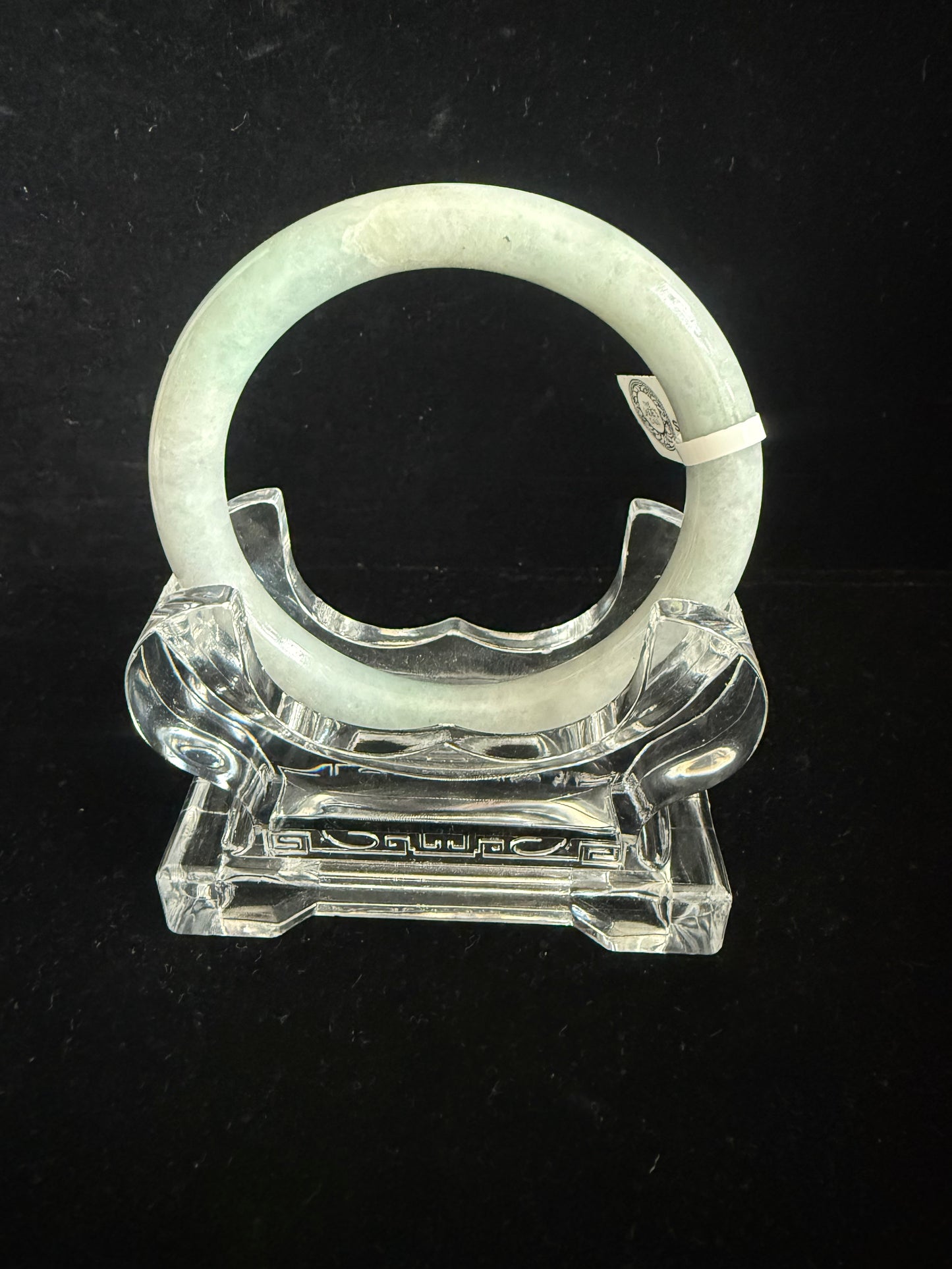 434. Traditional round light green jade bangle