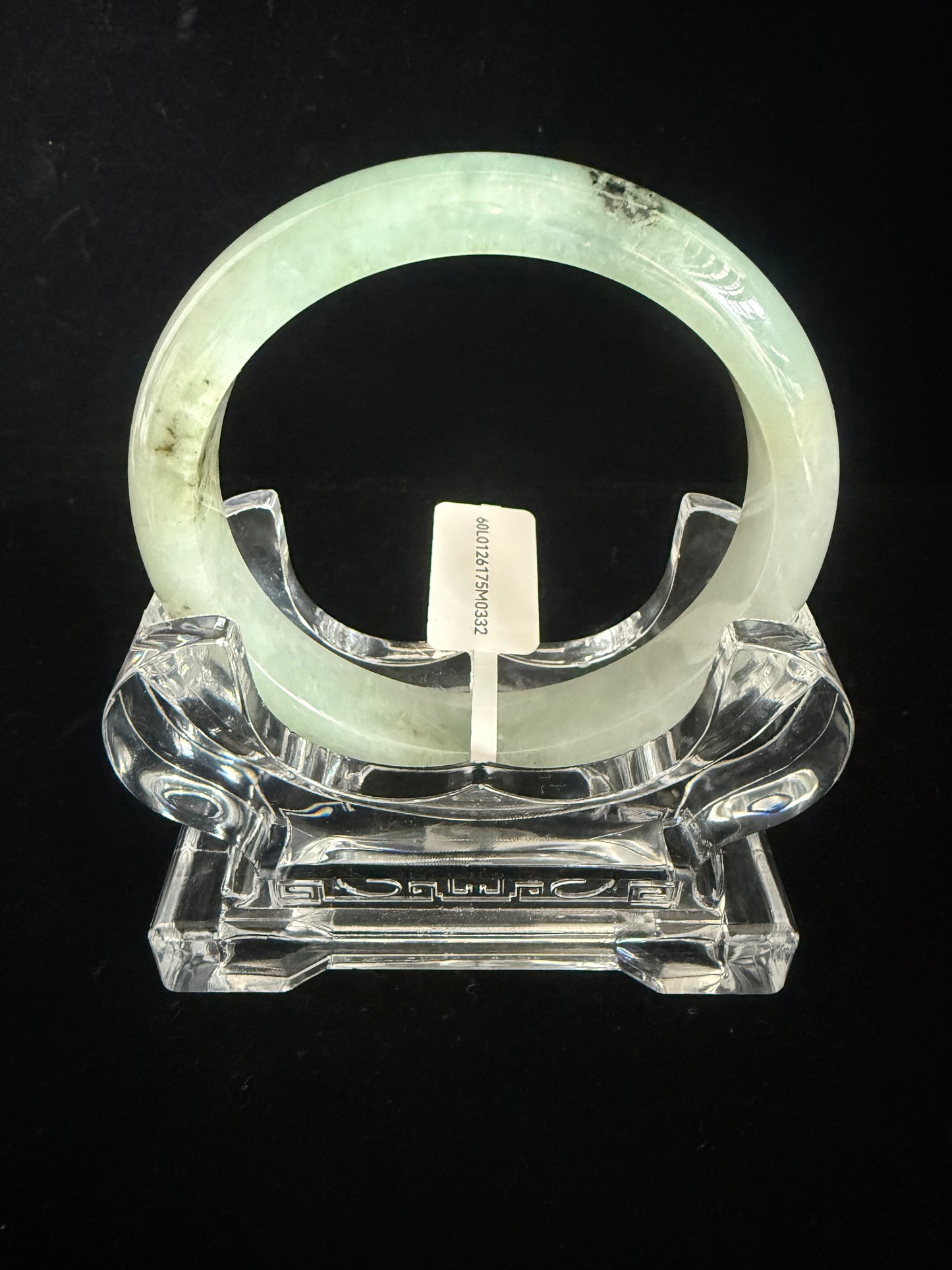 332. Lively green Jade bangle