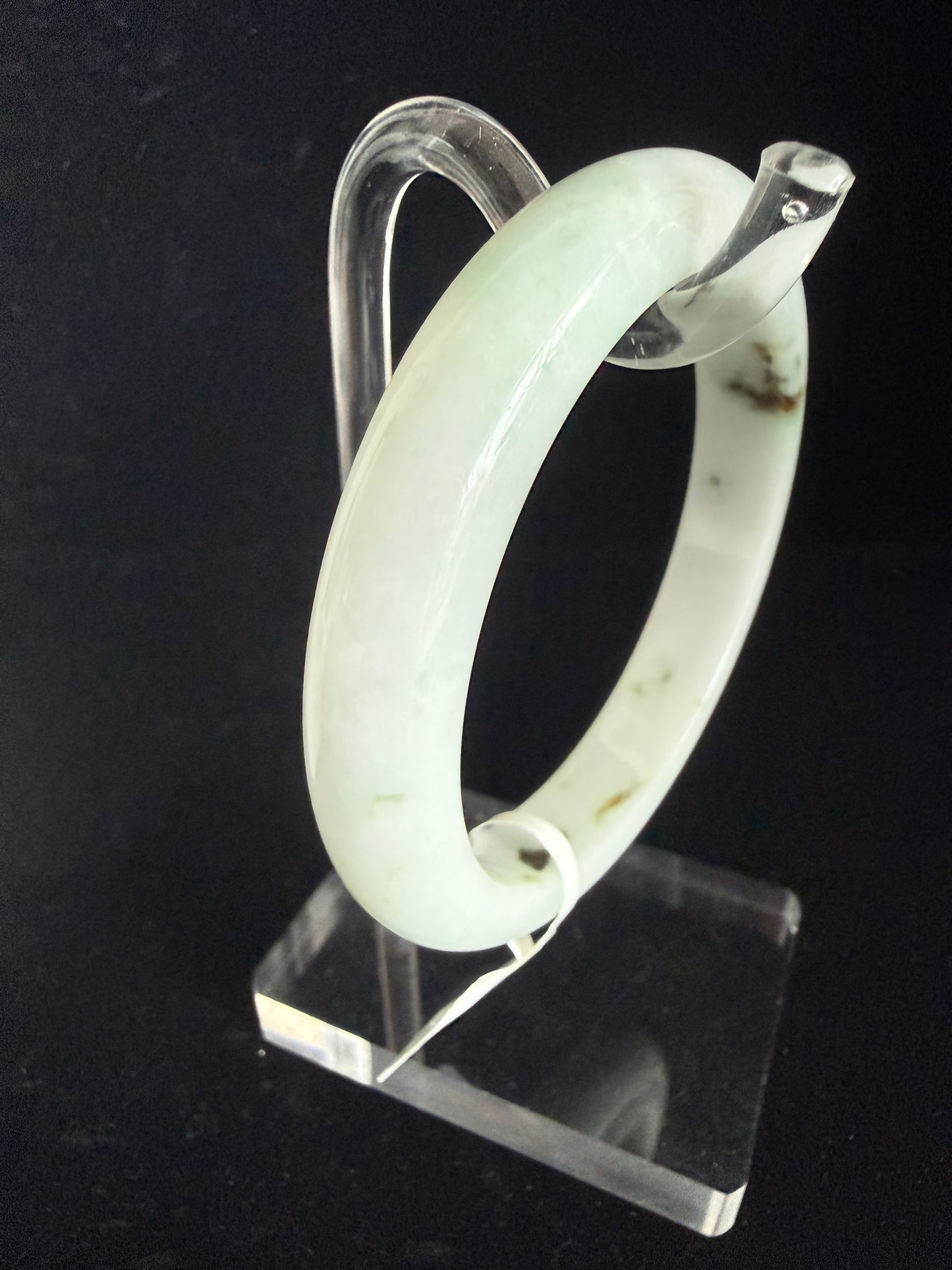 340. white with floating green print Jade bangle