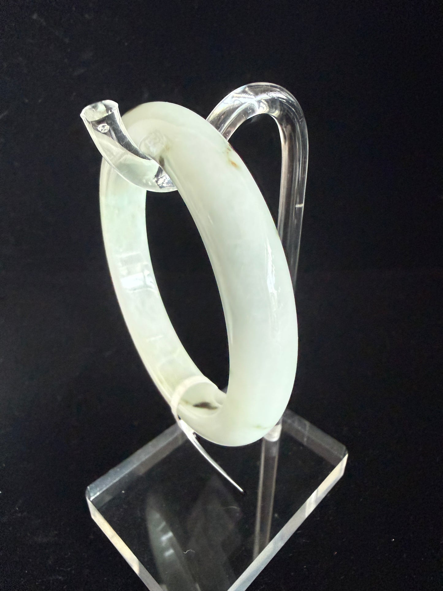 340. white with floating green print Jade bangle