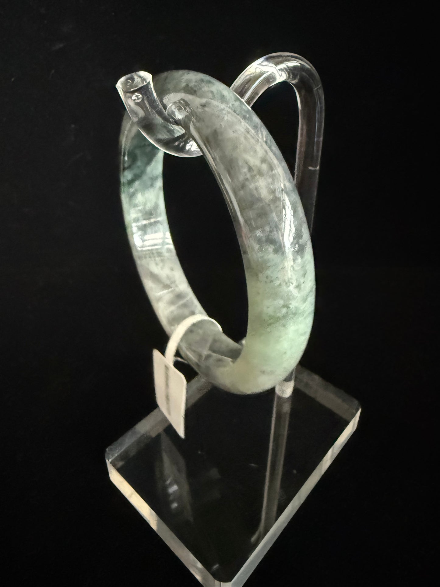 318. Greyish black Jade bangle