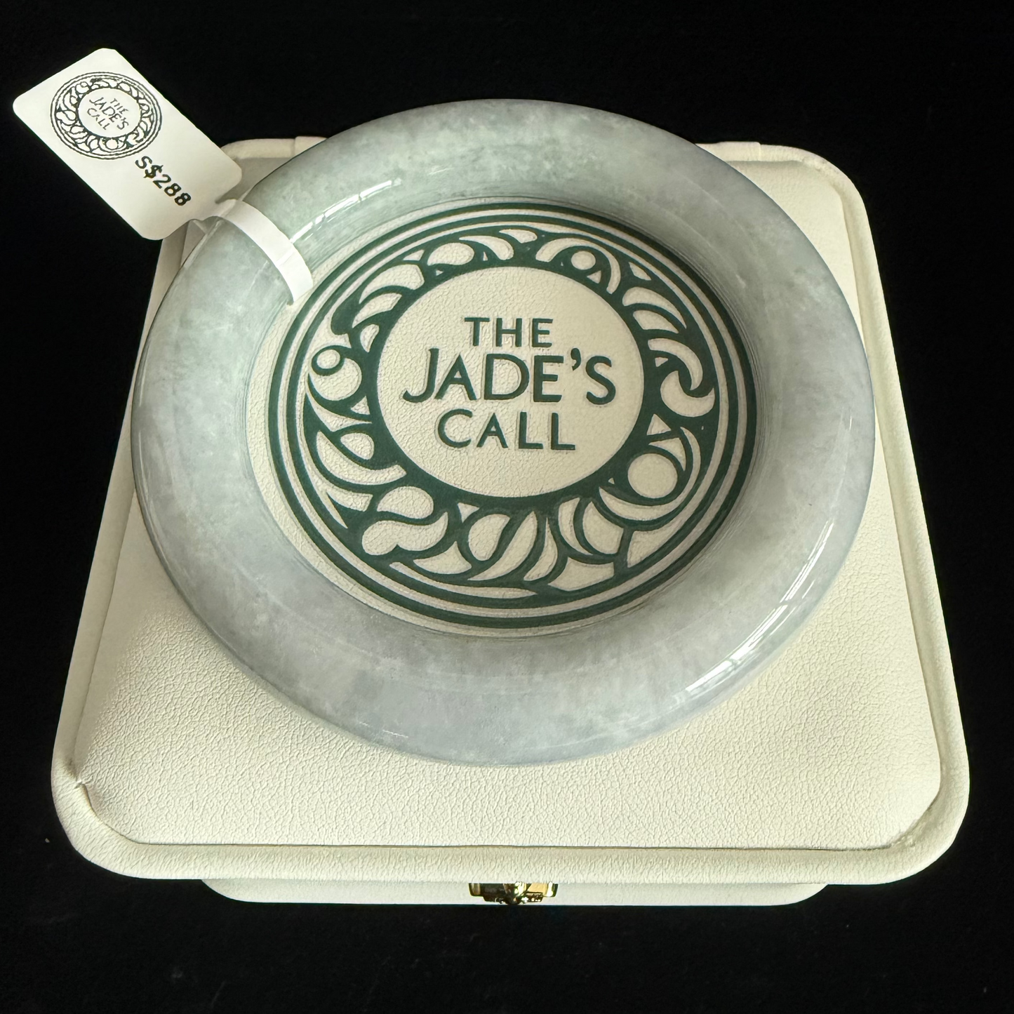 322. Traditional fat round Jade bangle