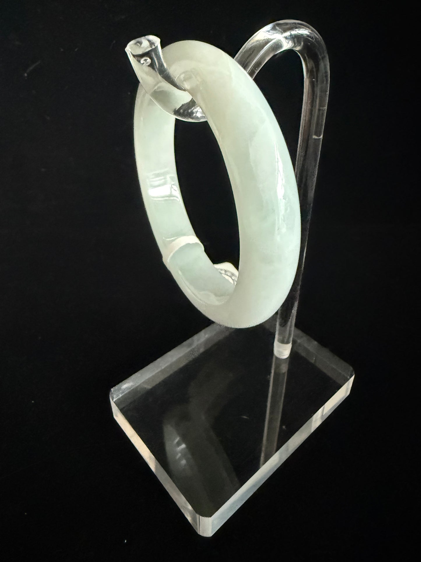 323. Clear green tint Jade bangle