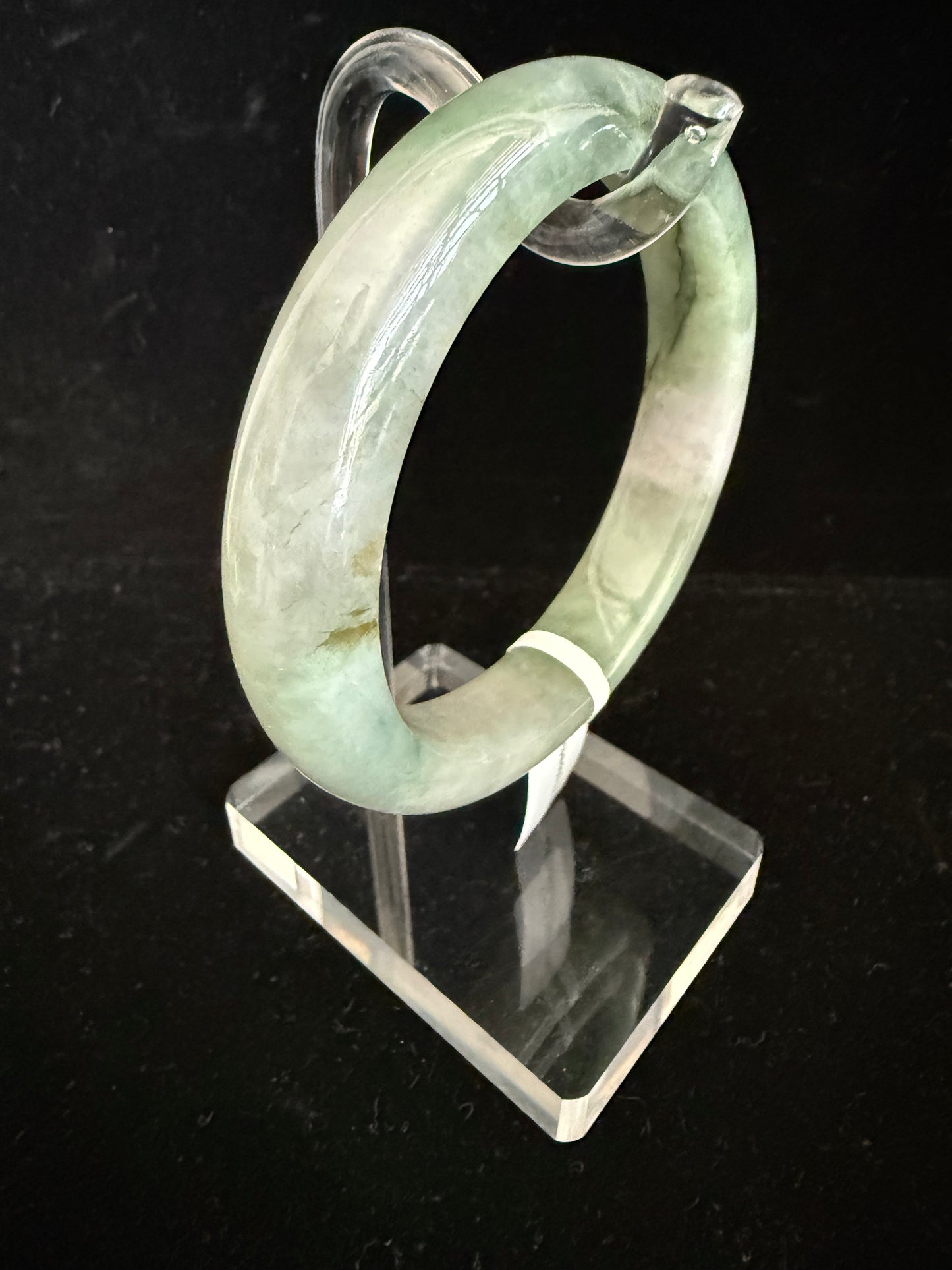 447. Green watery Jade Bangle
