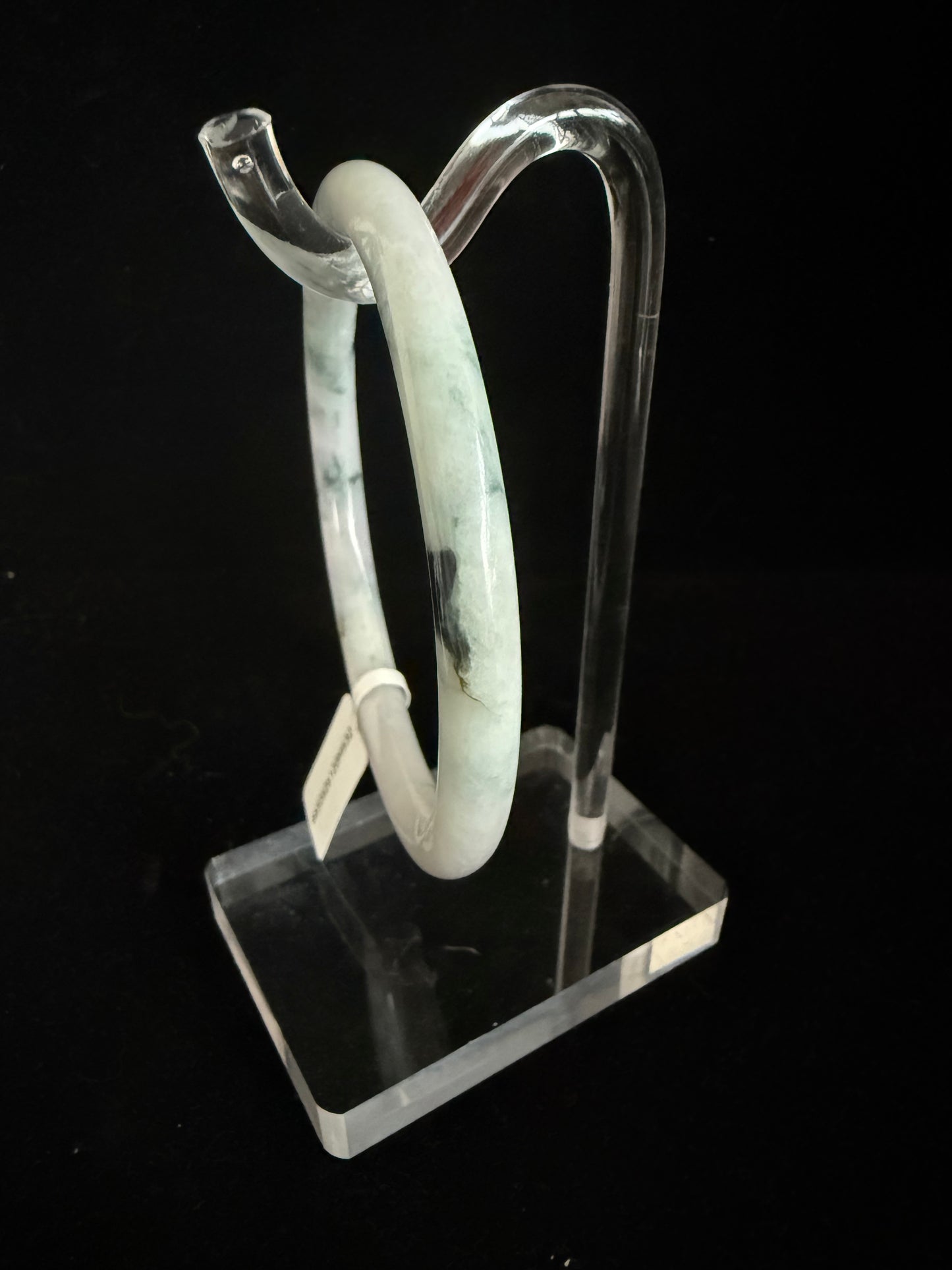 532. Thin floating flower jade bangle