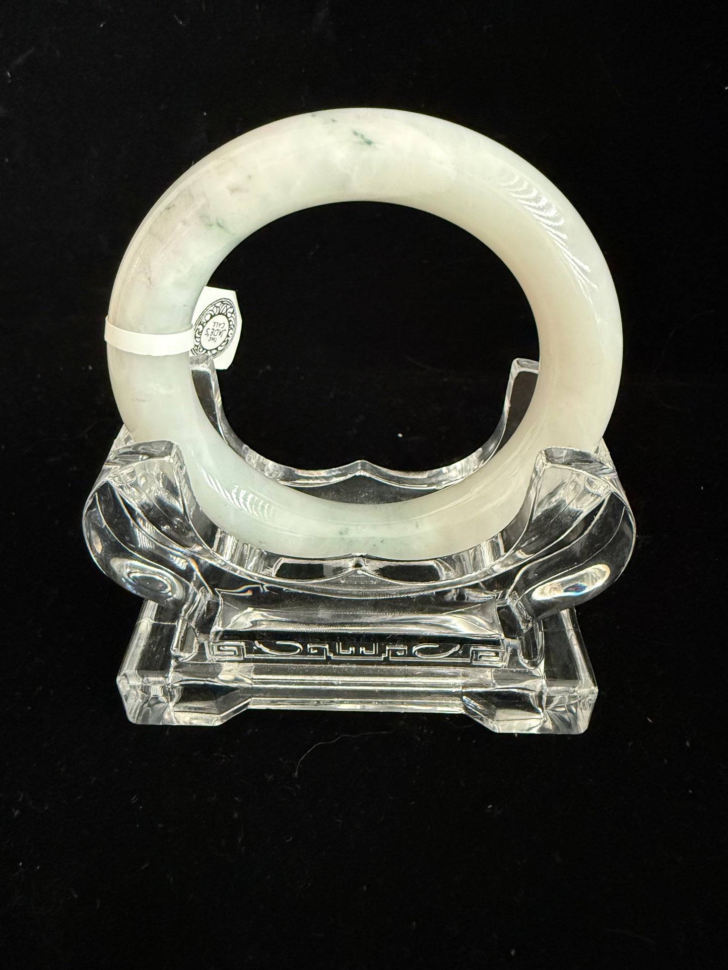 519. Traditional round white base jade bangle