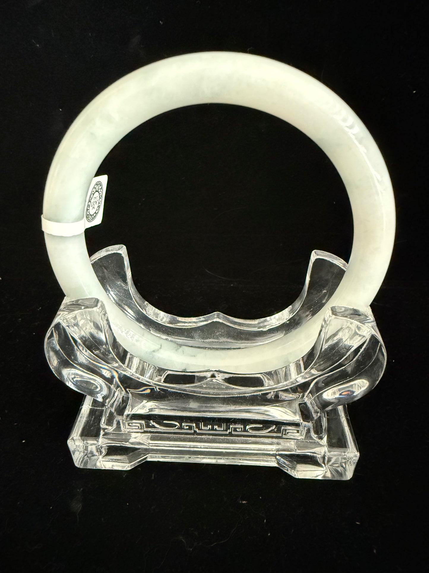 527. White thin floating flower Jade bangle