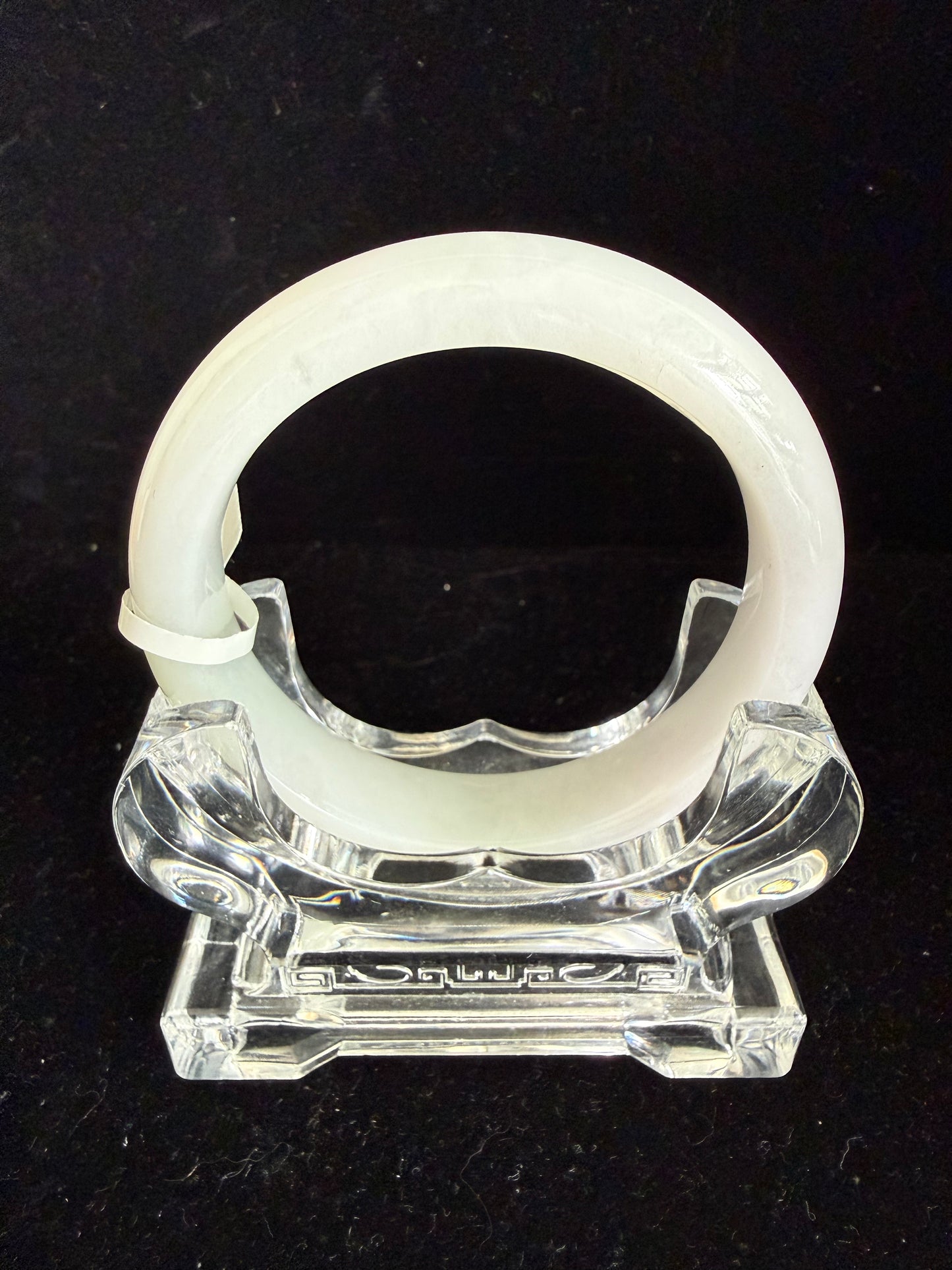 304. Clean glossy jade bangle