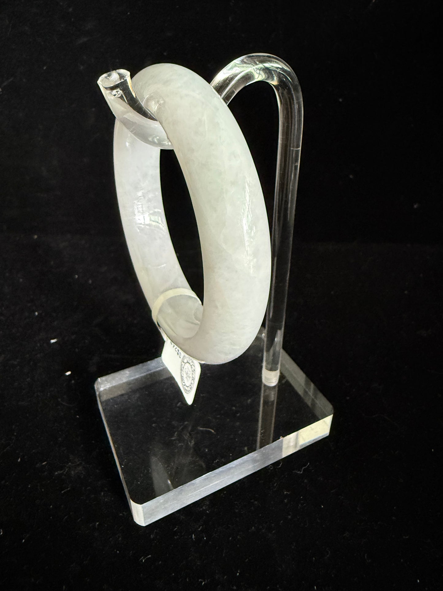 376. Light Lavender jade bangle