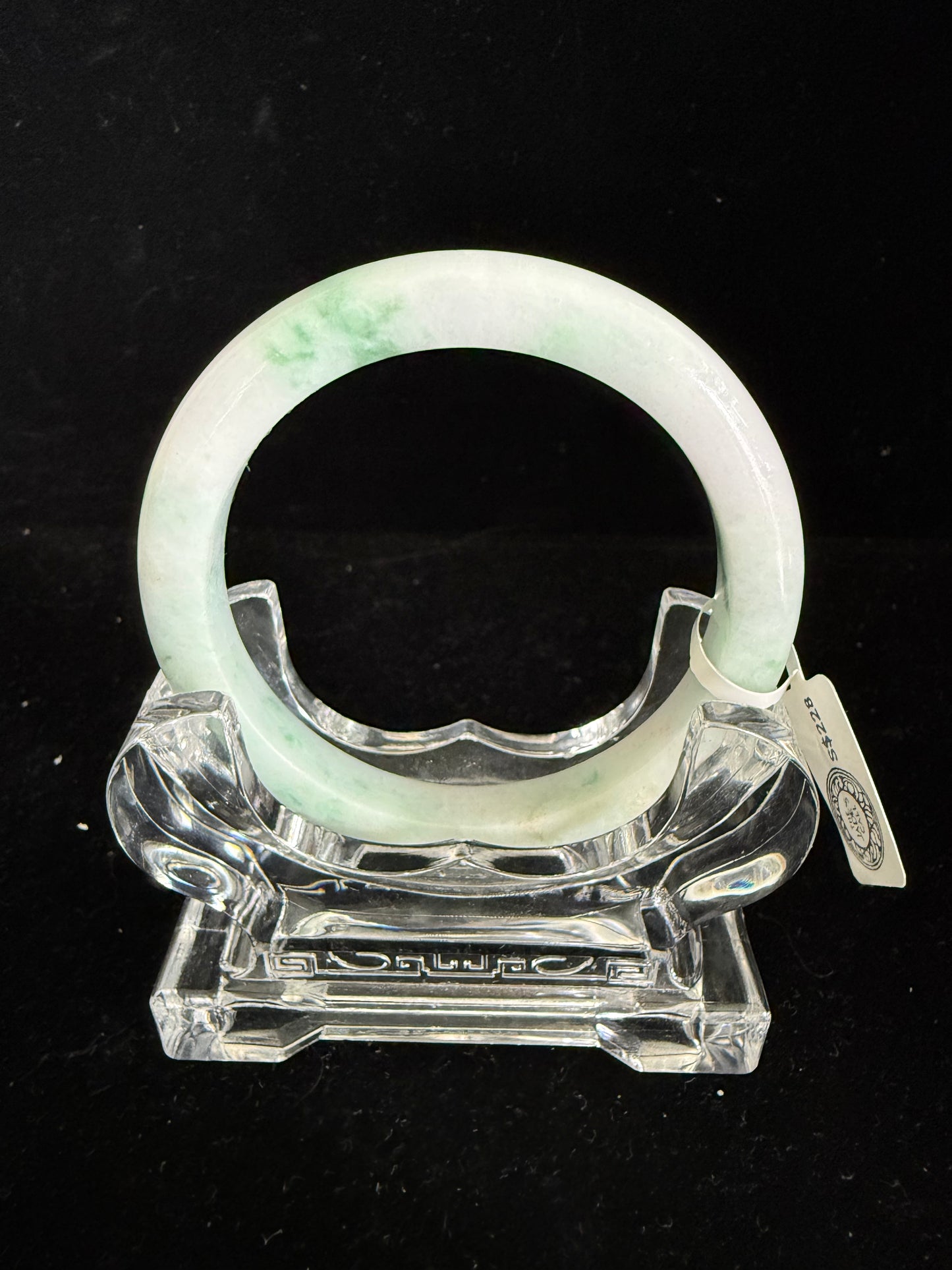 398. Light green floating flower jade bangle