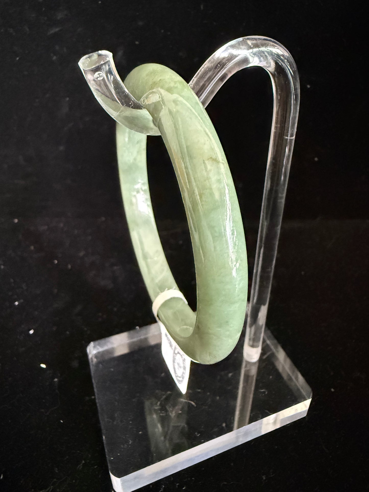 399. Olive green Jade bangle
