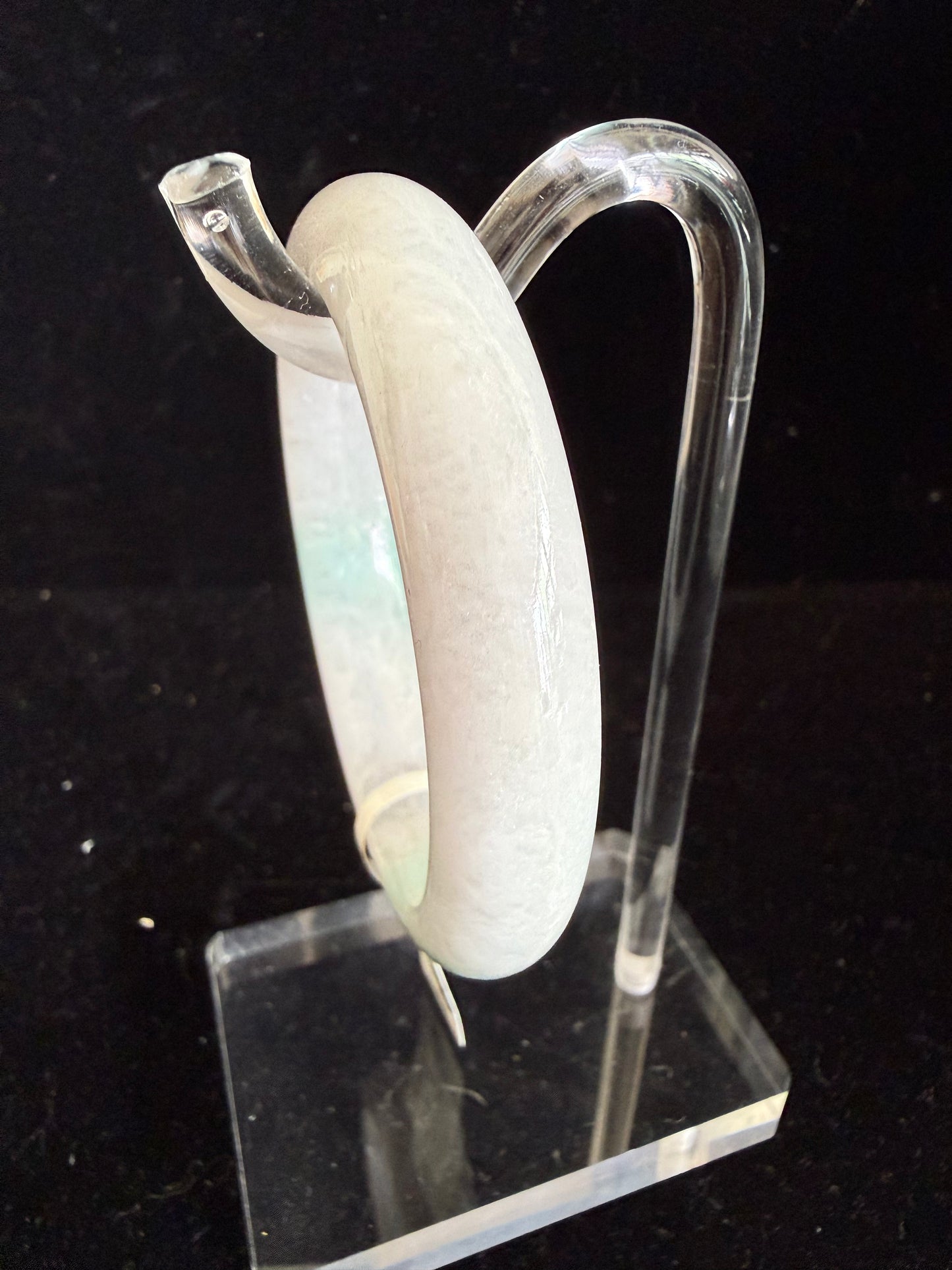 401. Pale lavender with green touch jade bangle