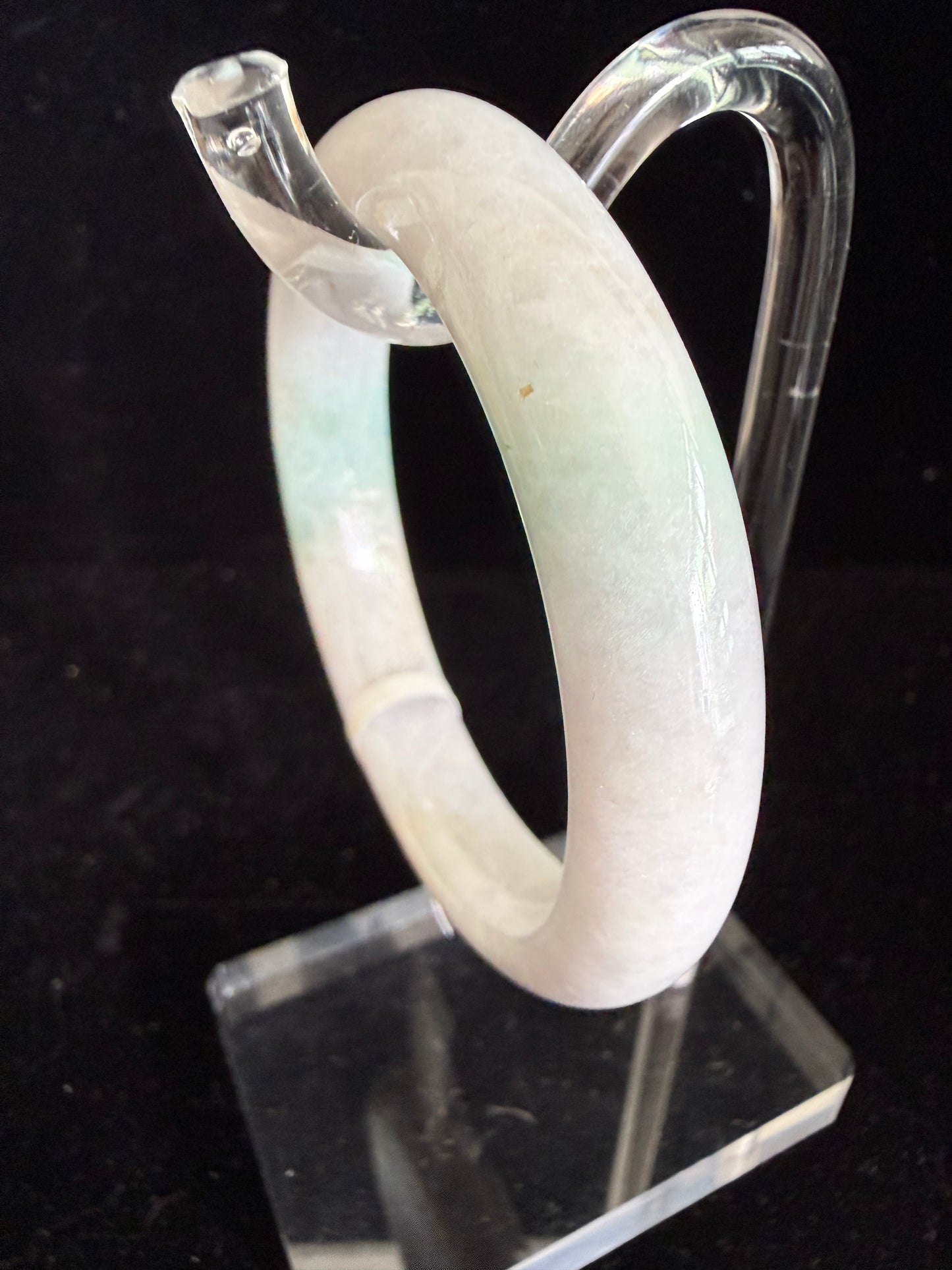 404. Pale lavender with trace of green jade bangle