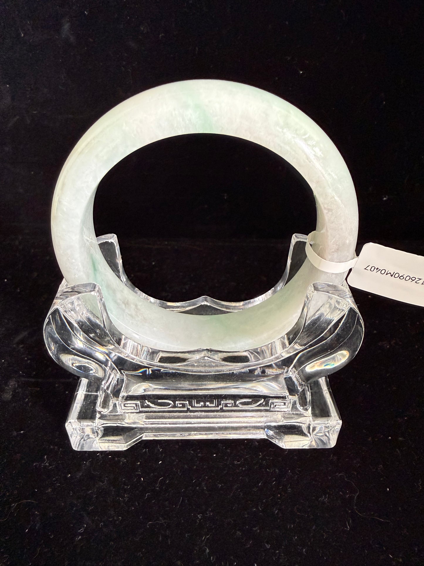 407. Light green Jade bangle