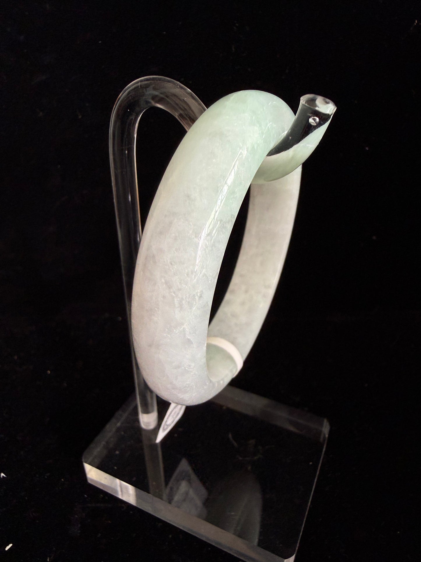 411. Light green with lavender jade bangle