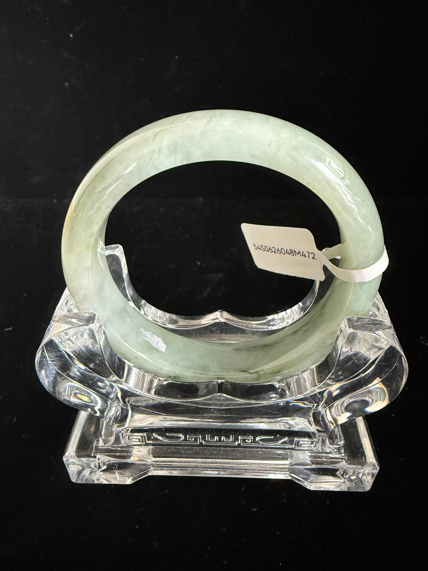 472. Sage green veined jade bangle