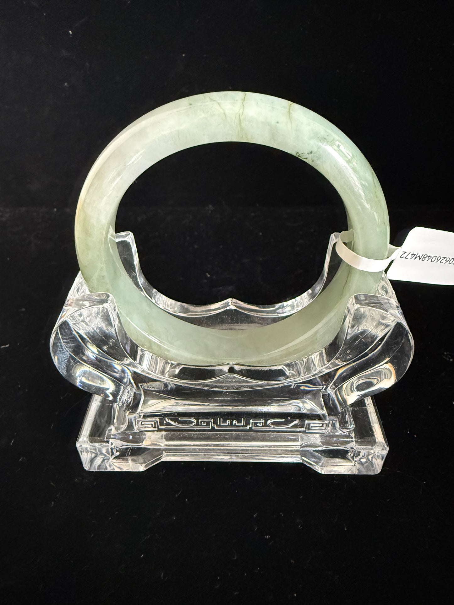 472. Sage green veined jade bangle