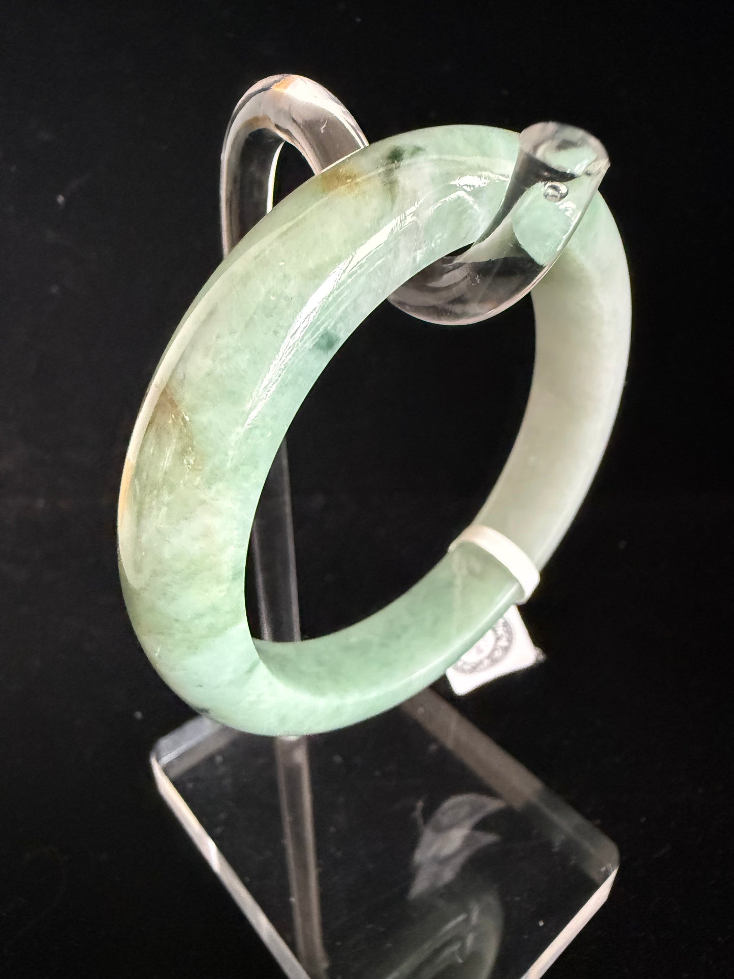 453. Mossy green jade bangle
