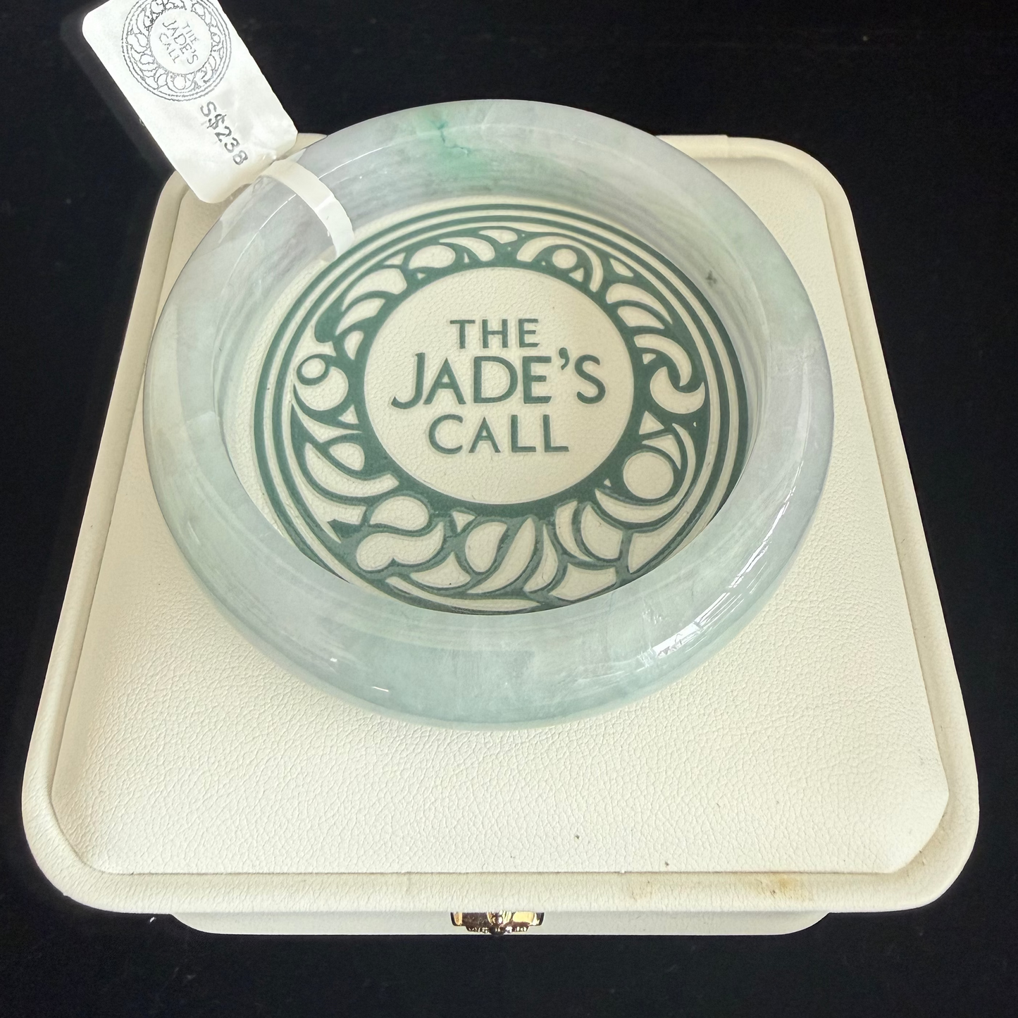 423. Icy white with green flashes jade bangle