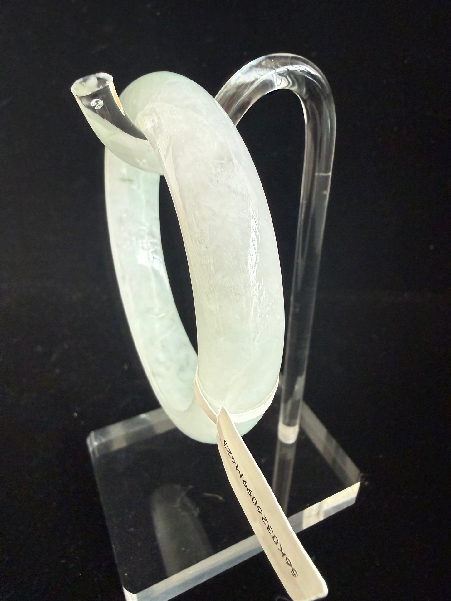 423. Icy white with green flashes jade bangle