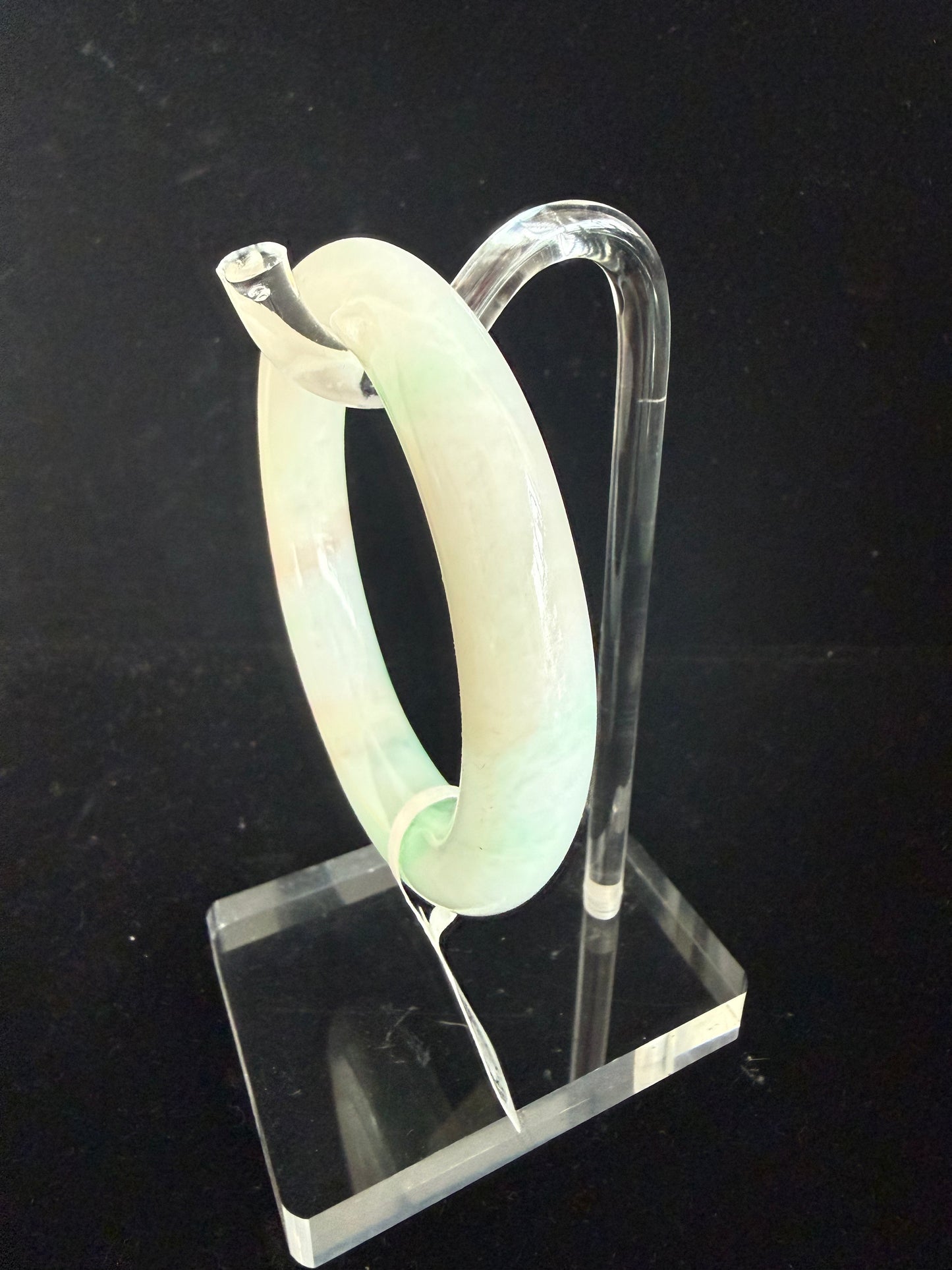 420. White with lavender and apple green traditional round jade bangle