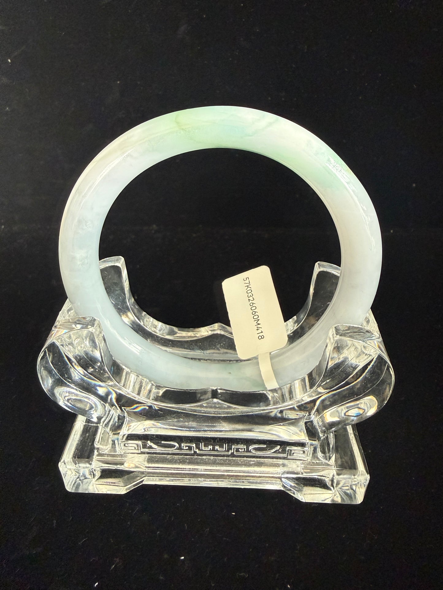 418. Lavender white with green streaks thin jade bangle