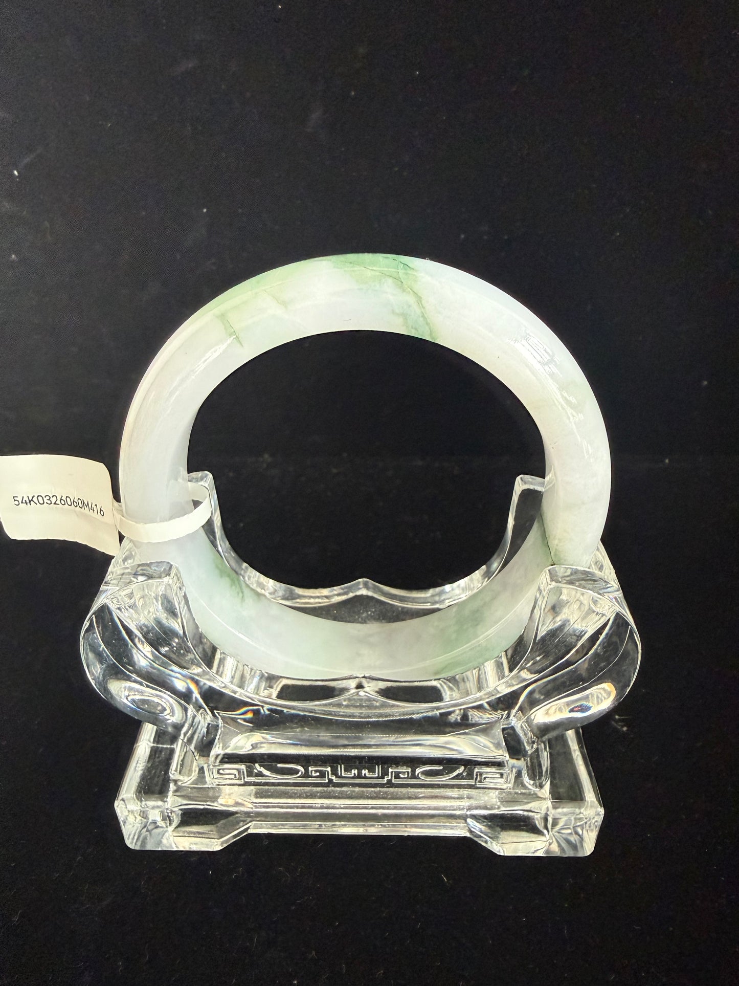 416.White with green and dark green streaks jade bangle