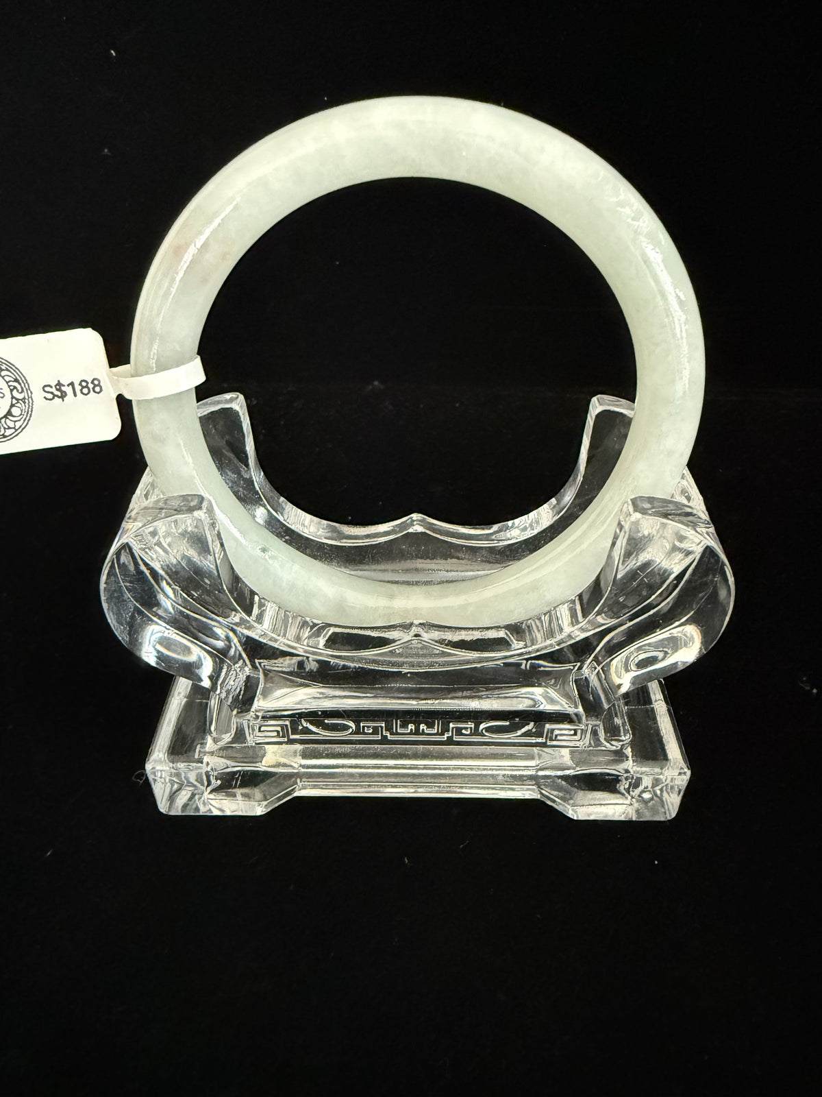 497. Pale celadon green round jade bangle