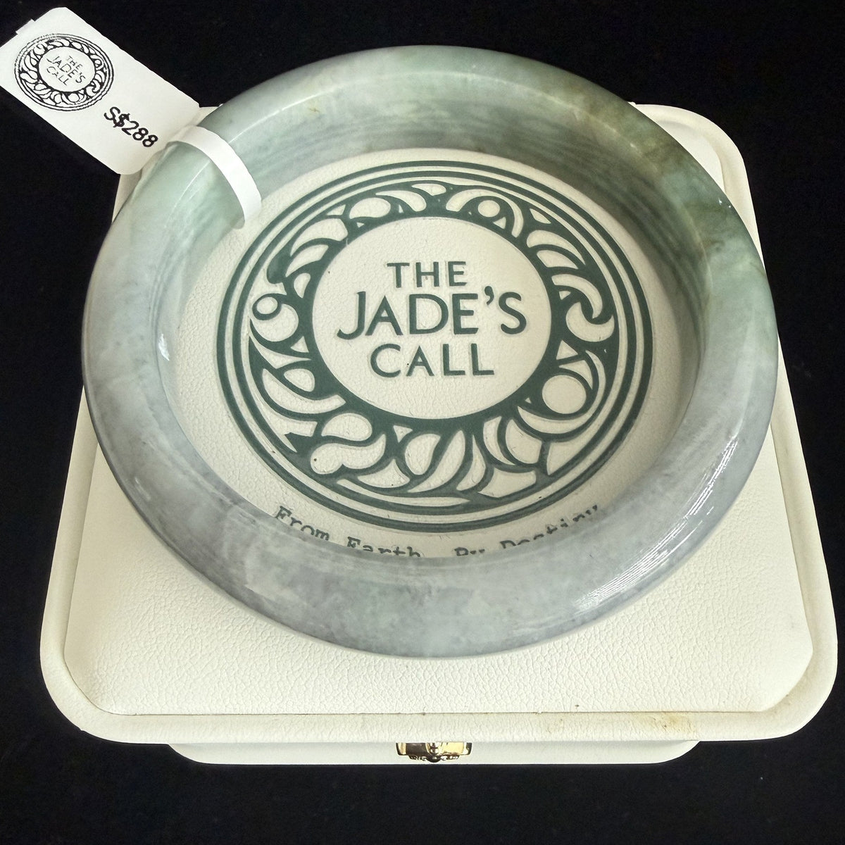 512. Pale mint grey chunky jade bangle
