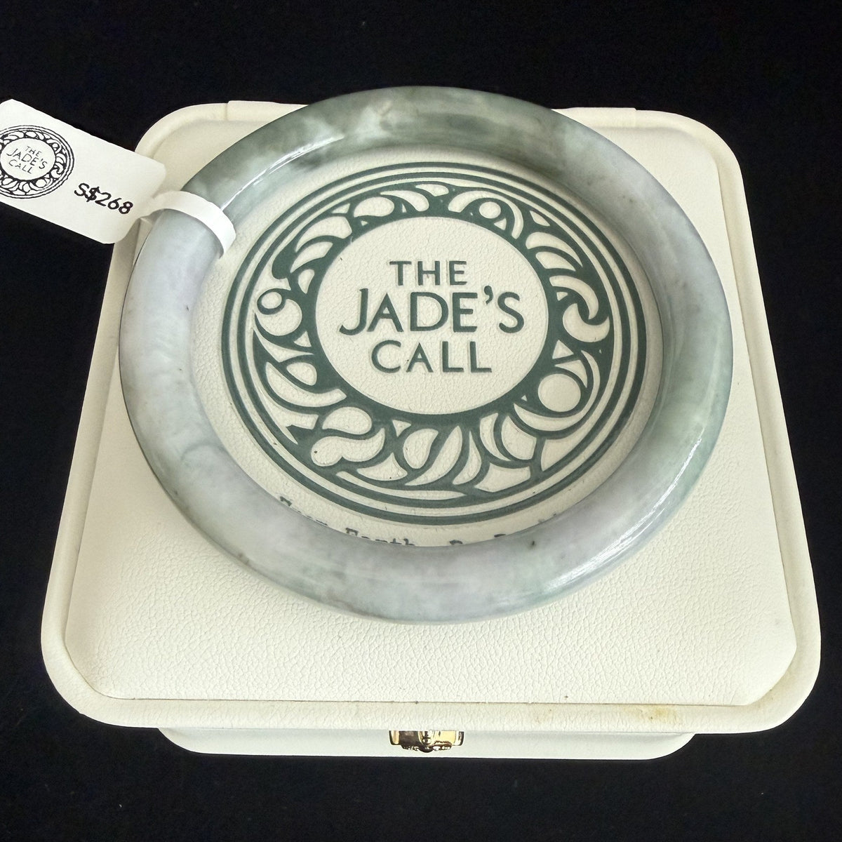 515. White lavender with soft green thin jade bangle