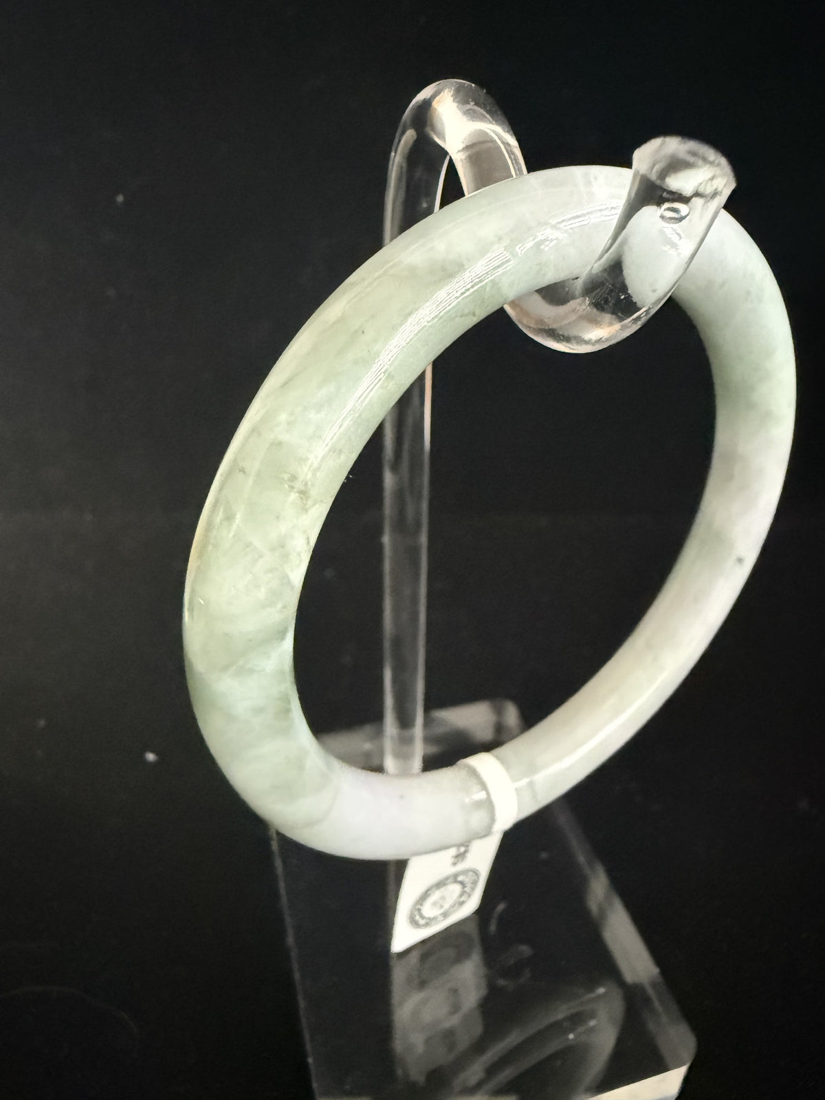 515. White lavender with soft green thin jade bangle