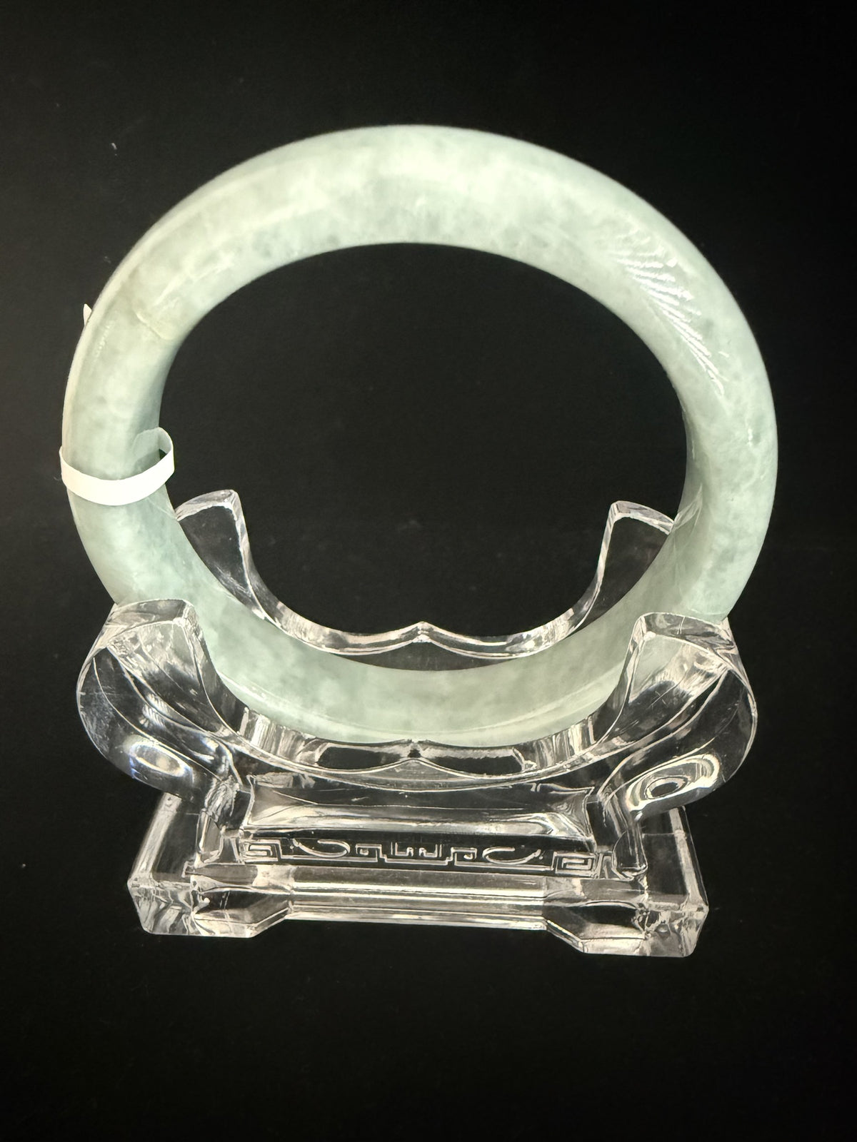 542. Soft mint green round jade bangle