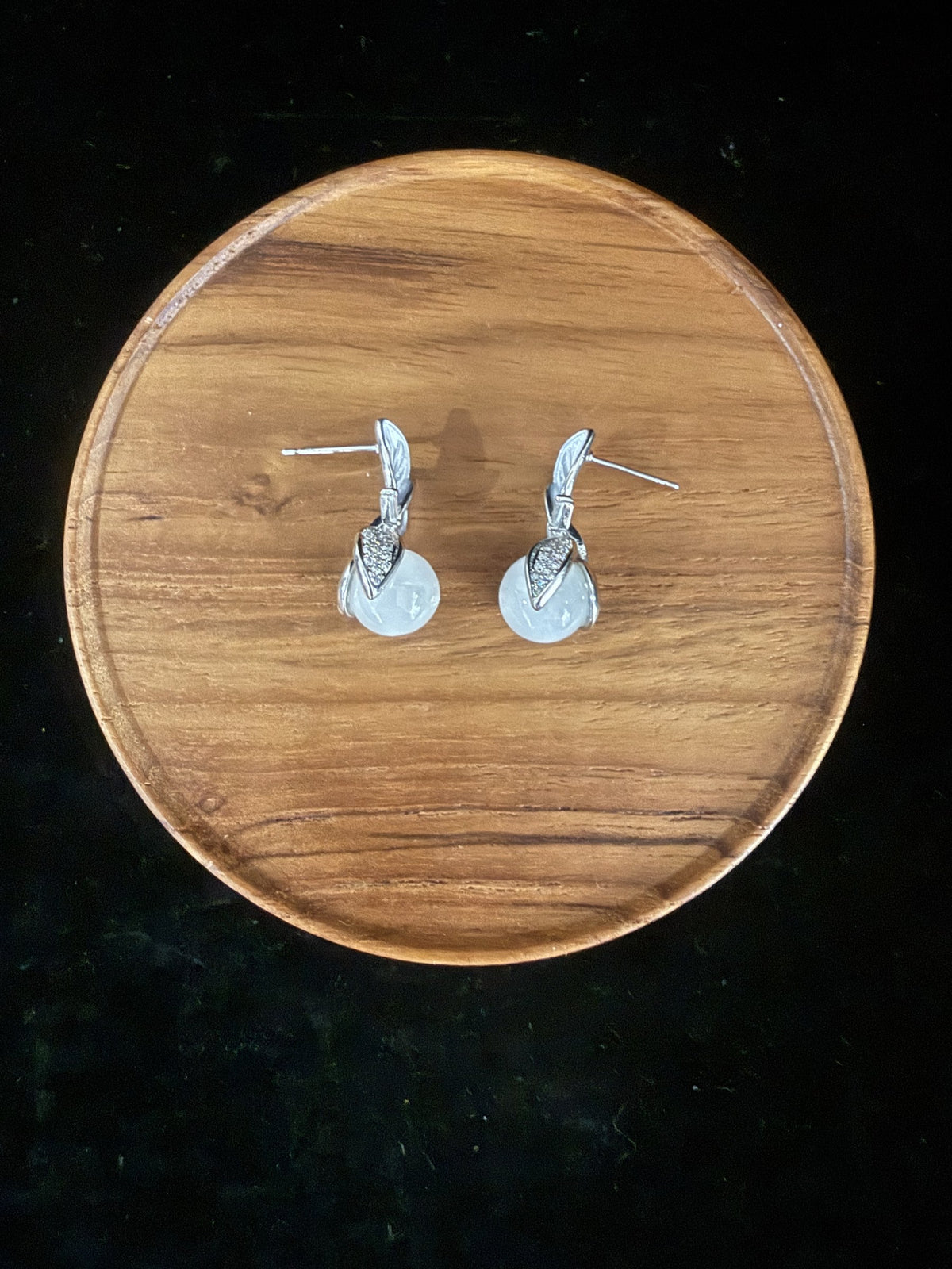 Leaf stud round bead Jade Earring