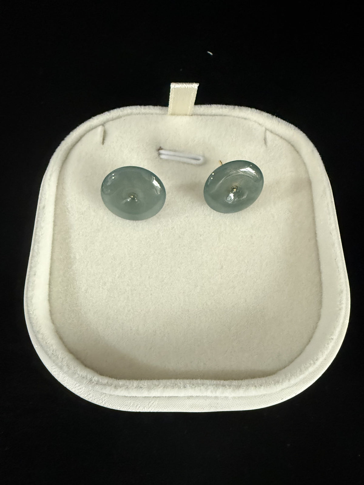 Round disc stud Jade Earring