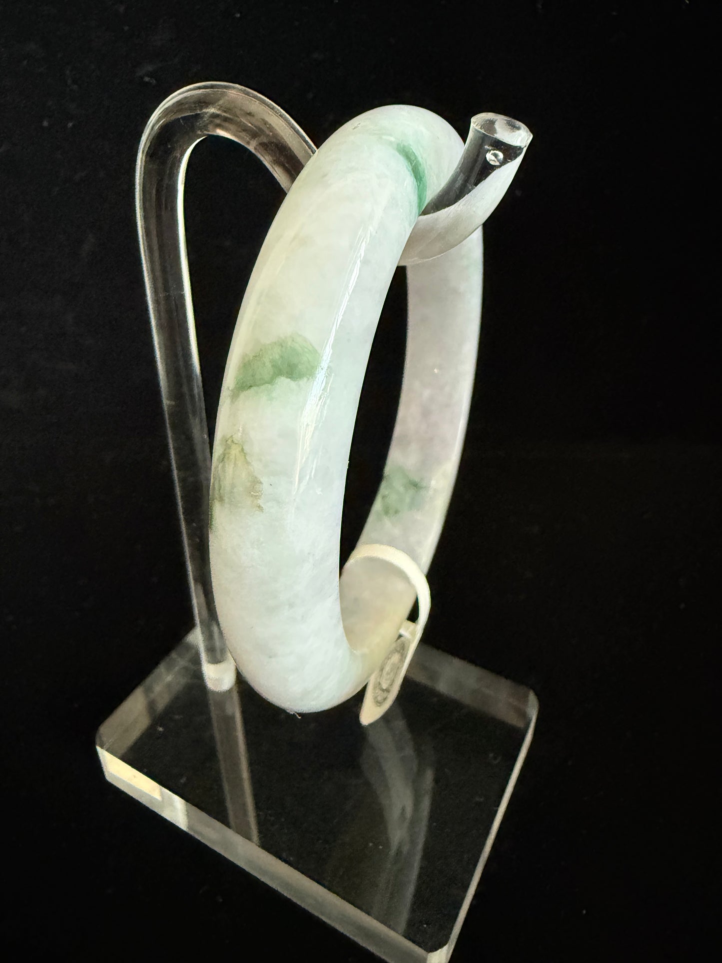 388. Light purplish Jadeite  bangle