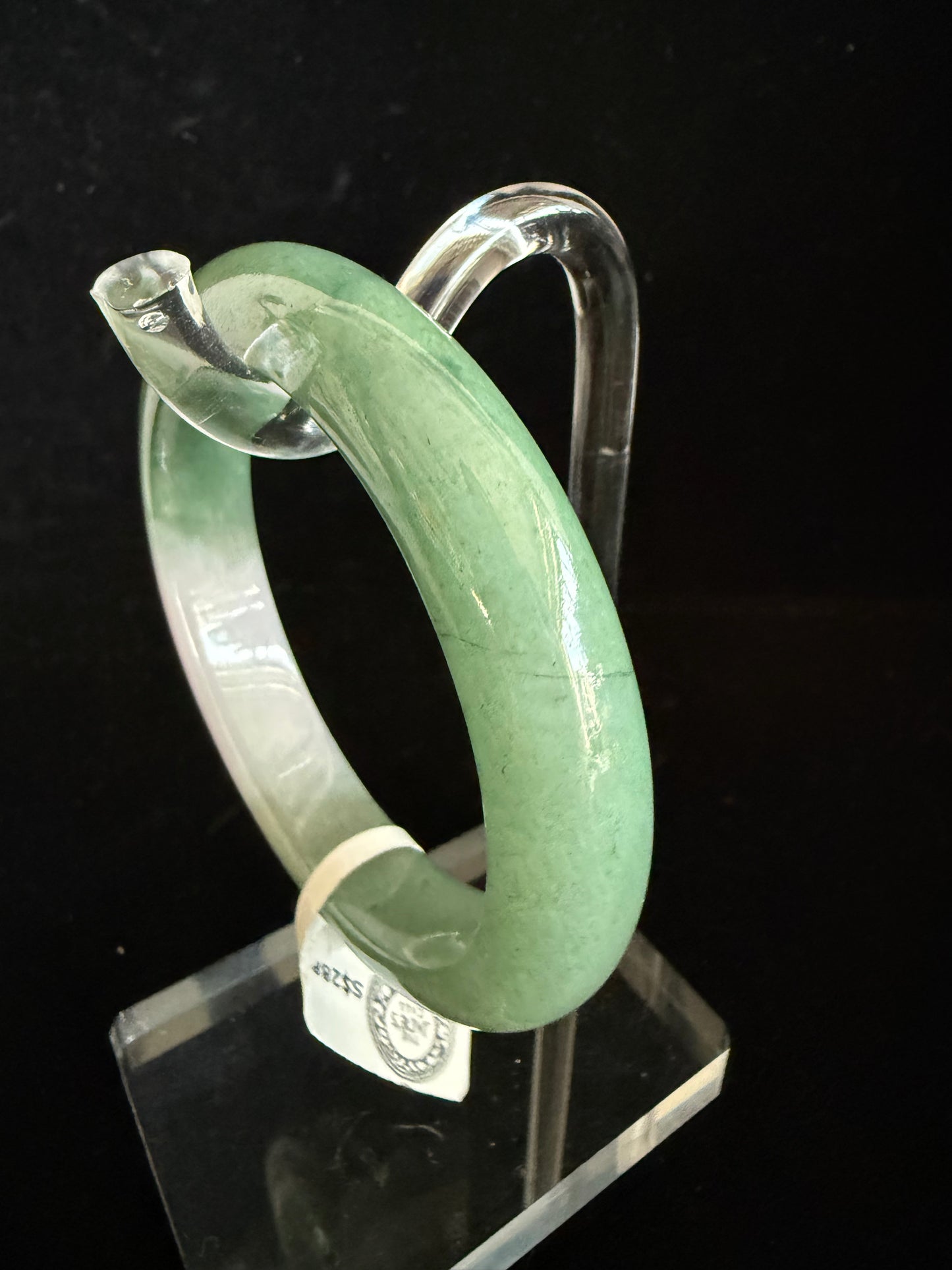 394. Lake Green & White Jadeite Bangle