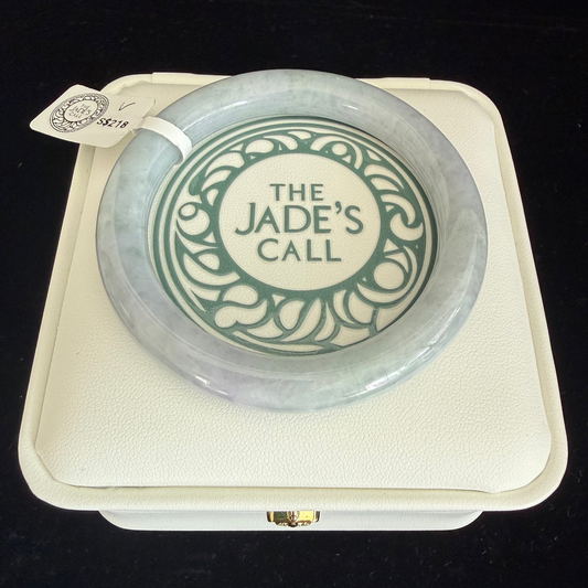 461. Light purplish traditional round Jade Bangle